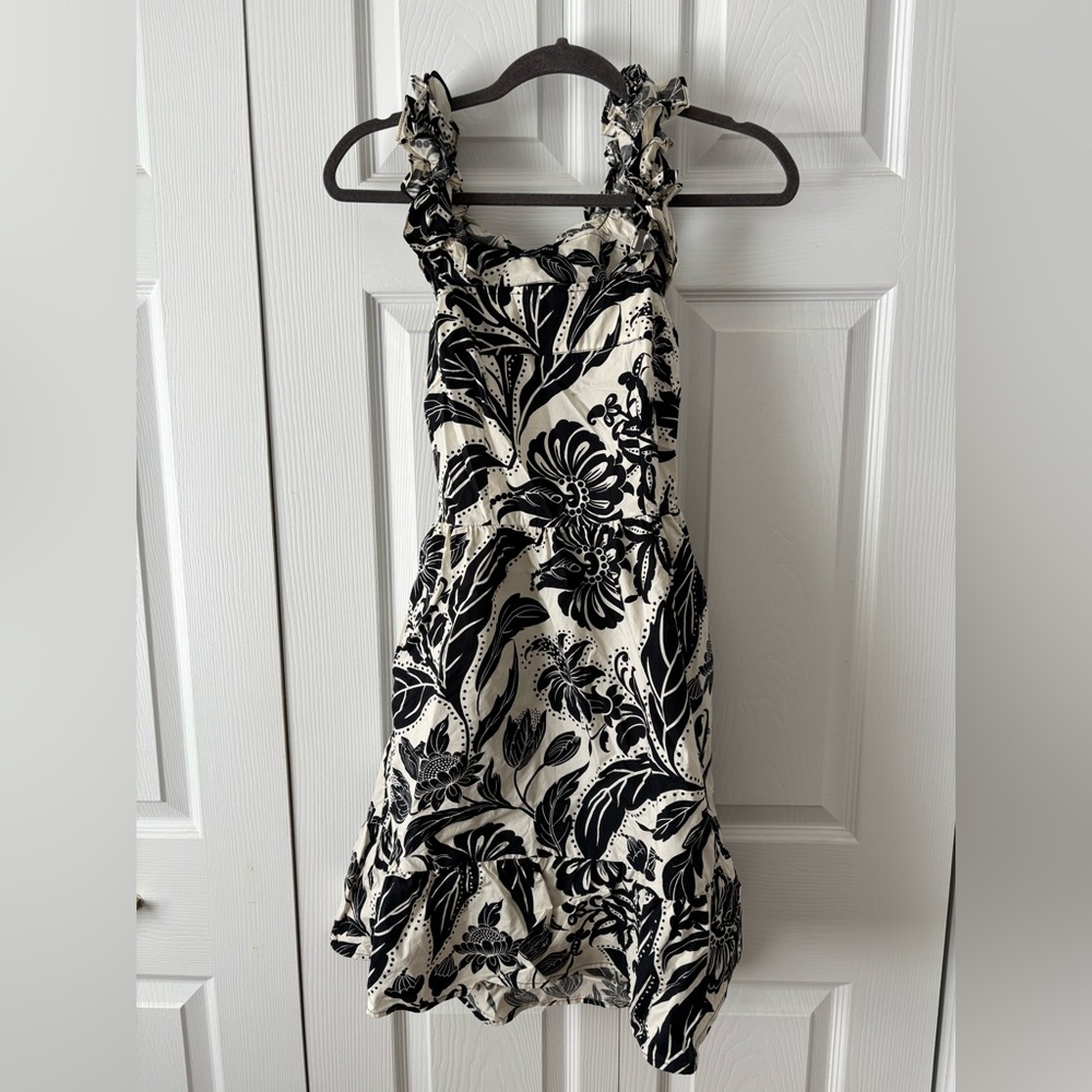 Who What Wear Black and Cream Floral Mini Dress
